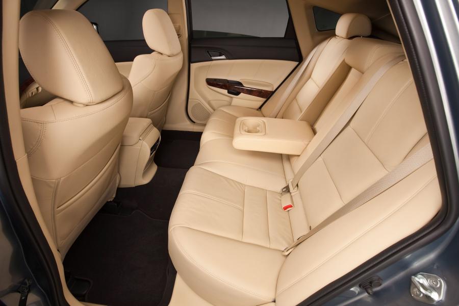  Honda Accord Crosstour 2010 года  (фото 150 из 260)